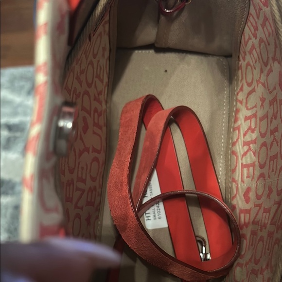 Dooney & Bourke Red and Cream Signature Tote - Picture 5 of 6